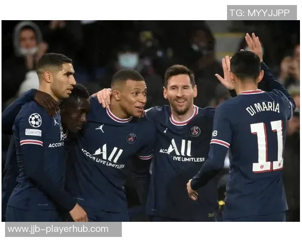 意甲激战巴黎圣日耳曼与曼联战成平局补时进球引发全场狂欢