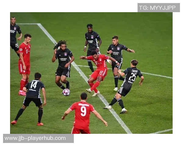 欧冠激战莱比锡大胜巴黎红牌事件引发全场热议与转会传闻