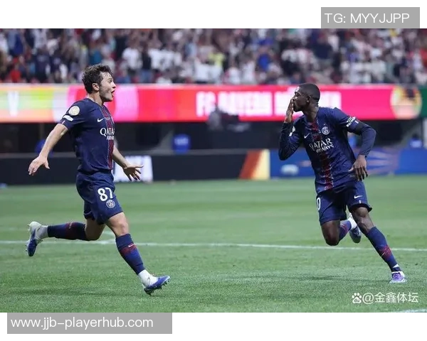 中超精彩对决巴黎圣日耳曼与莱比锡战成平局乌龙球成比赛转折点